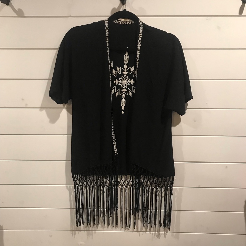 Love tree happens fringed kimono